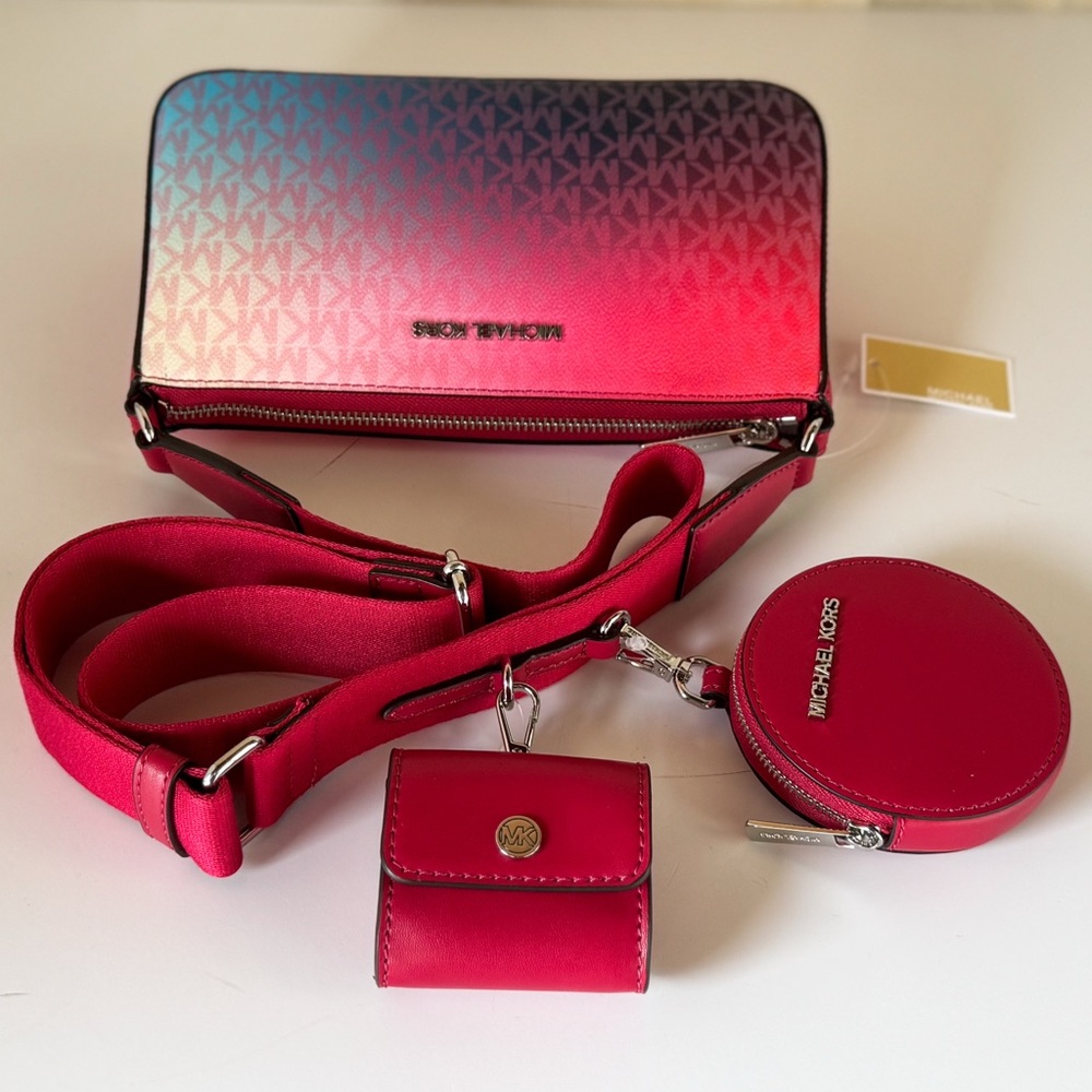 Michael Kors Jet Set Crossbody Bag Tech Attached MK UniCorn Dark Raspberry - Picture 6 of 14